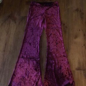 Maroon Flared Pants♥️